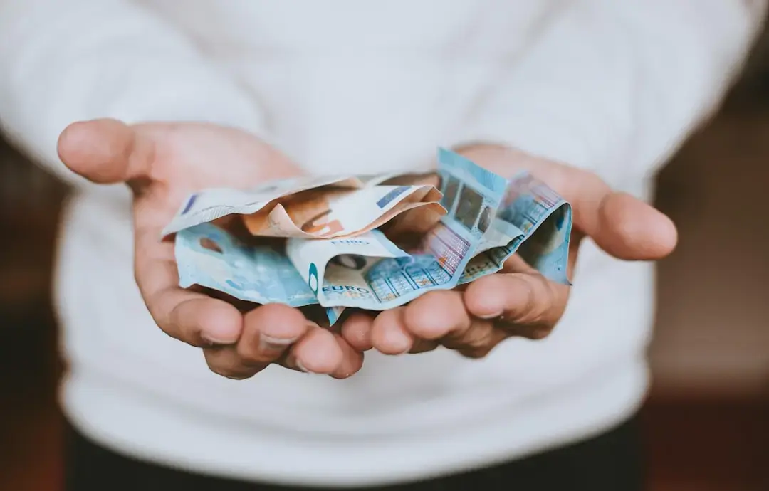 Înscrieri pentru finanțare de 265 milioane euro, din 15 iunie, pentru fermieri și antreprenori din sectorul alimentar