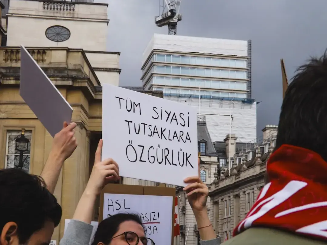 Tunisienii se unesc împotriva crizei economice și represiunii