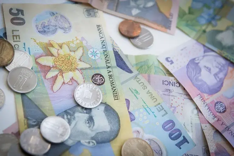 Conturi de pensii private în România: economisești 100.000 euro la 65 ani cu 150 lei/lună
